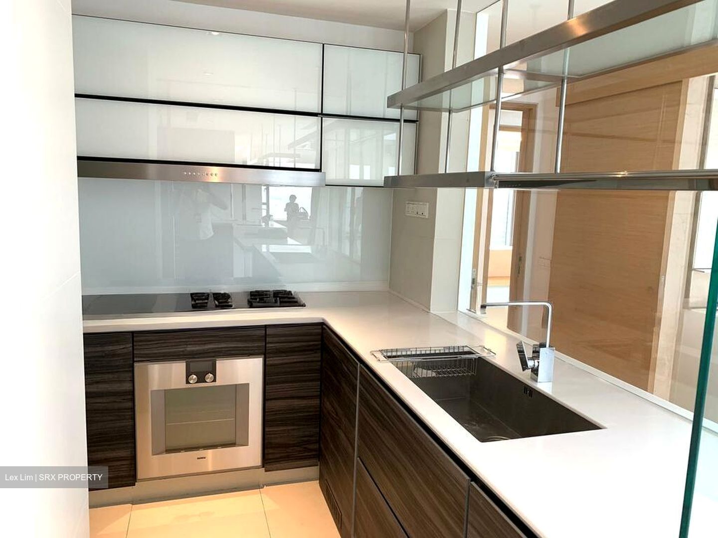 SilverSea (D15), Condominium #589301421
